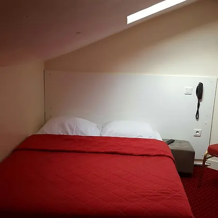 Hotel Média 3*