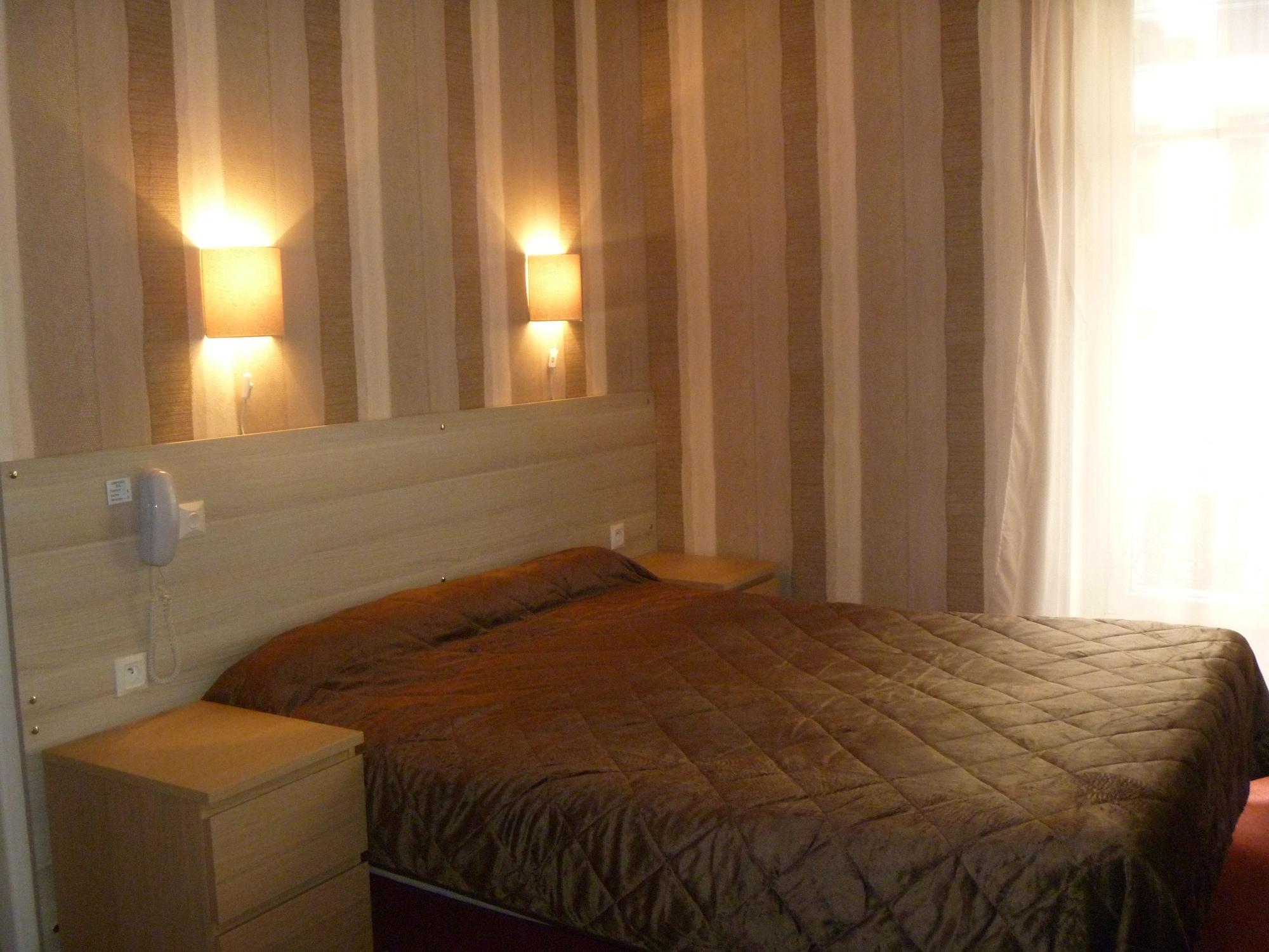 Hotel Média Parigi