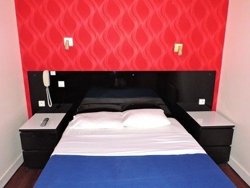 Média Hotel Parigi